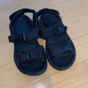 Zara black sandals size 30